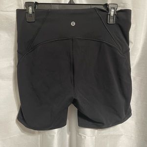 Lululemon train times